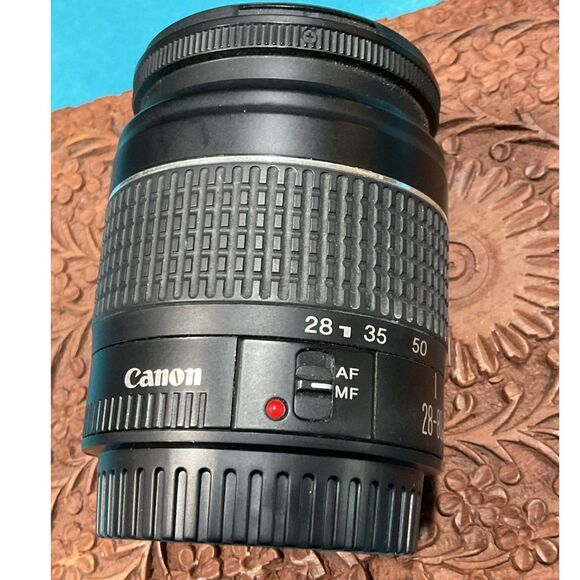 Cannon EF 28-80mm Camera Lens - Picture 2 of 4